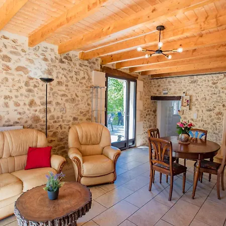 Holiday home Le Tourel Saint-Cernin-de-l'Herm