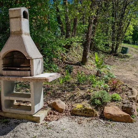 Le Tourel Saint-Cernin-de-l'Herm