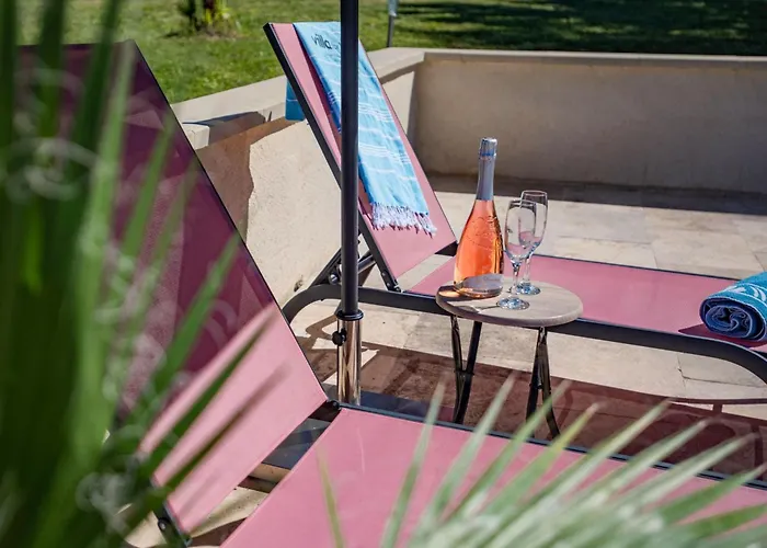 Feriehus Le Tourel Saint-Cernin-de-lʼHerm